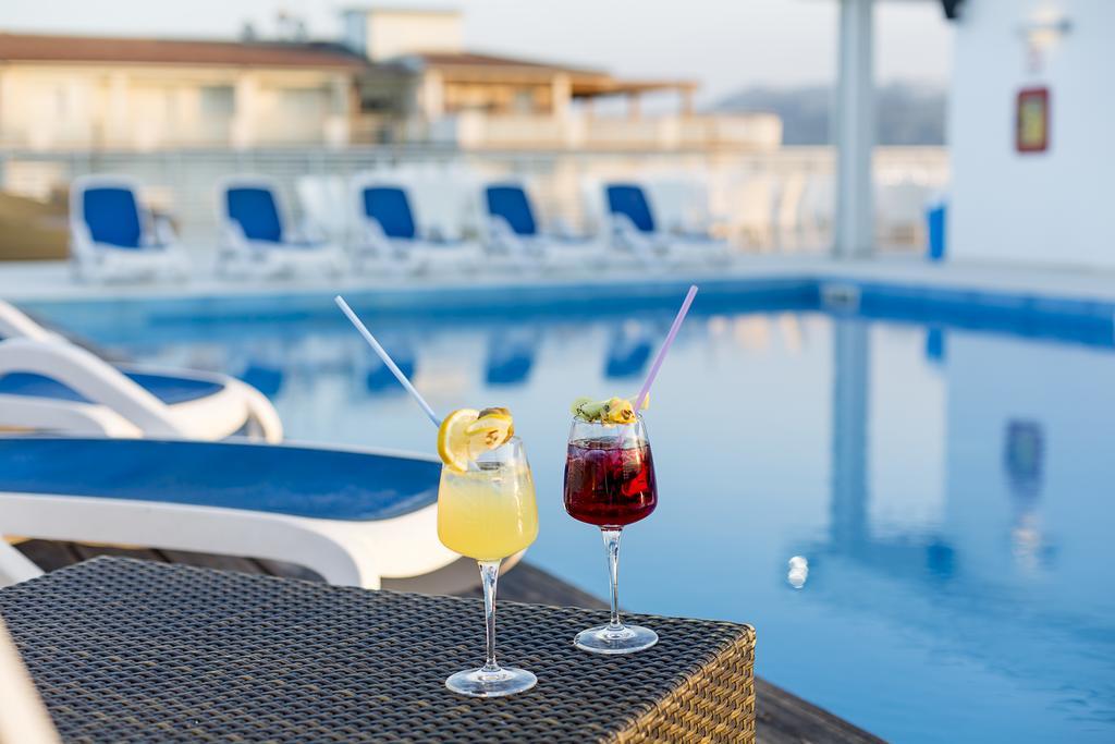 Hotel&Residence Medi Garden Alba Adriatica Exterior foto